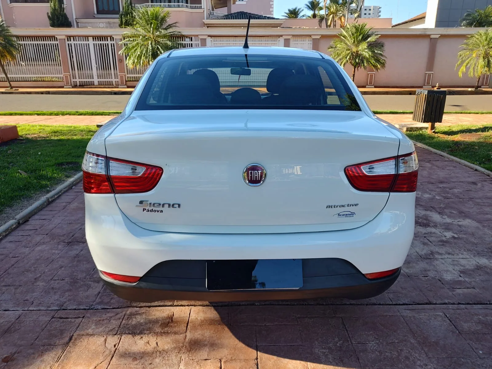 Fiat Grand Siena ATTRACTIVE 1.0 Flex 8V 4p Grand Siena ATTRACTIVE 1.0 Flex 8V 4p 2018 — foto 5