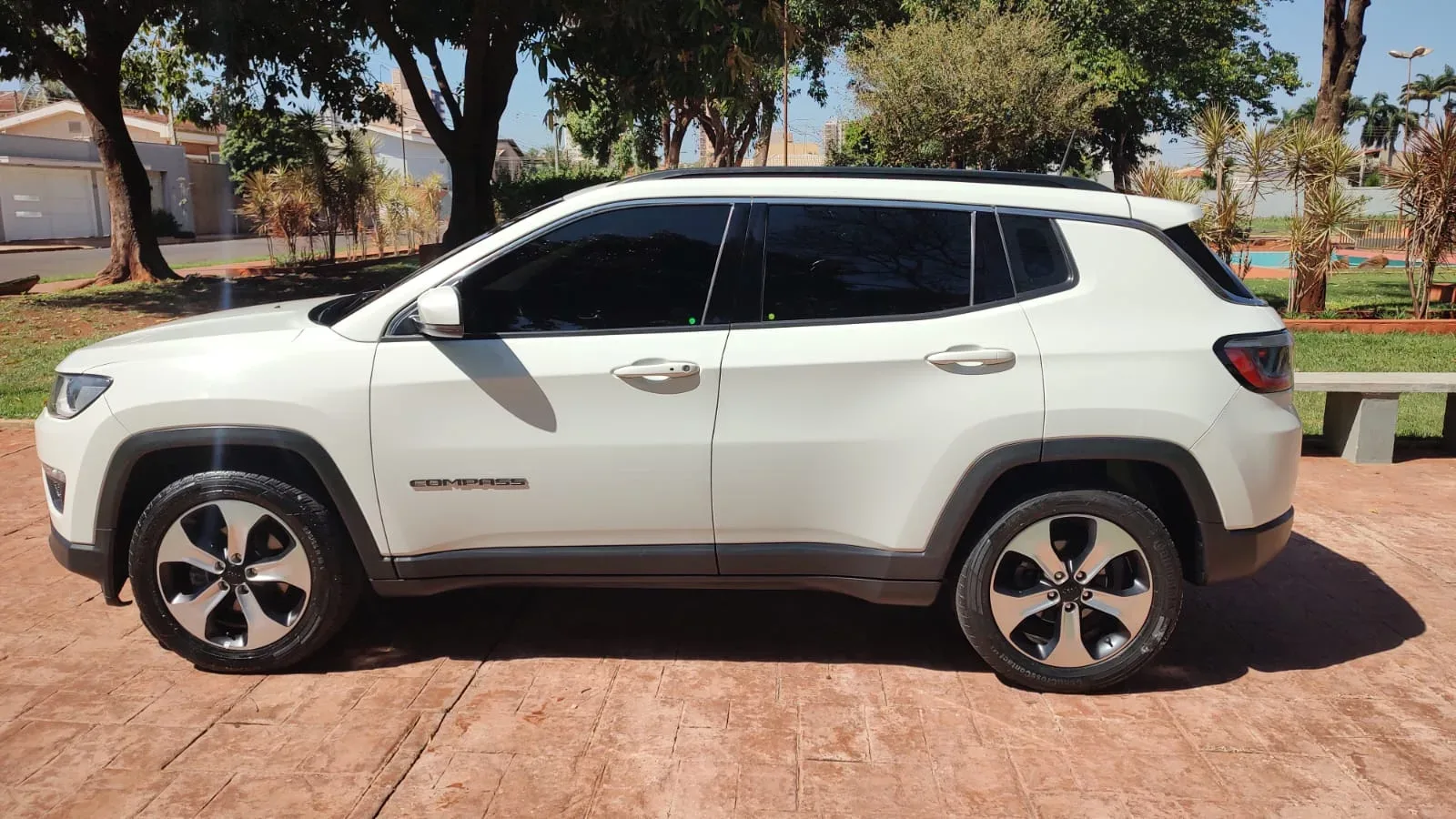 Jeep COMPASS LONGITUDE 2.0 4x2 Flex 16V Aut. COMPASS LONGITUDE 2.0 4x2 Flex 16V Aut. 2017 — foto 7