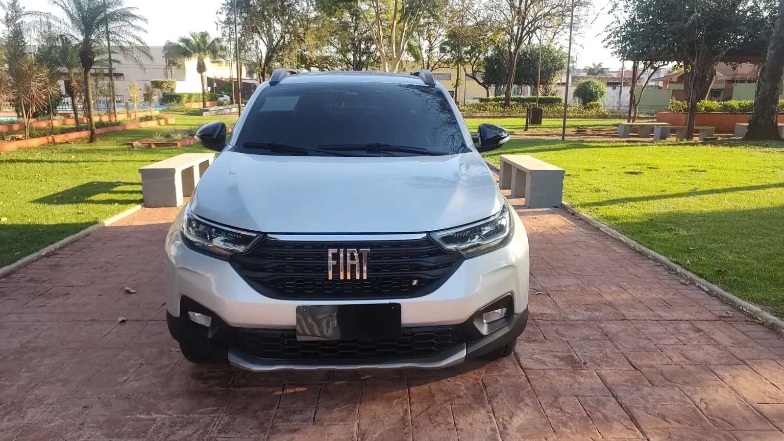 FIAT Strada Volcano 1.3 Flex 8V CD Strada Volcano 1.3 Flex 8V CD 2025 — foto 2