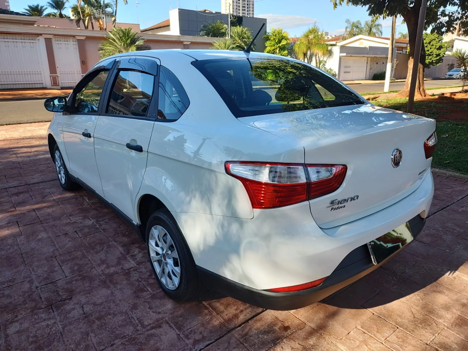 Fiat Grand Siena ATTRACTIVE 1.0 Flex 8V 4p Grand Siena ATTRACTIVE 1.0 Flex 8V 4p 2018 — foto 6